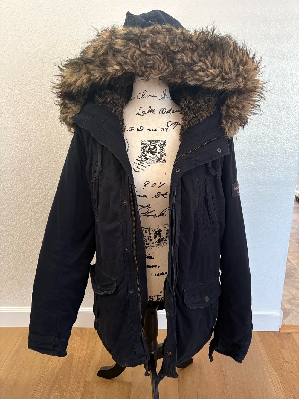 Abercrombie & Fitch Black Men's Parka with Faux Fur Trim